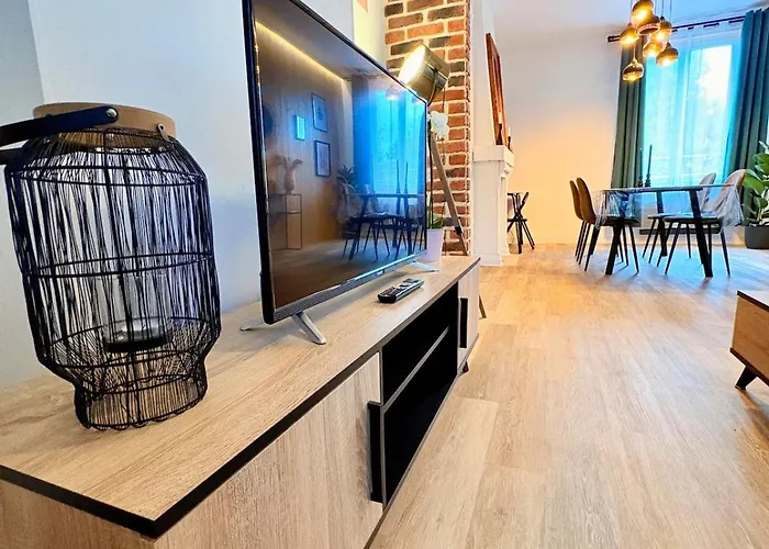 Bright Loft-style Duplex 6 People Dunkirk Apartment